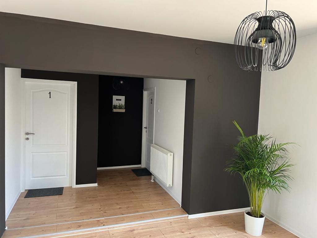 4 Stars Rooms Near Airport Scitarjevo Экстерьер фото