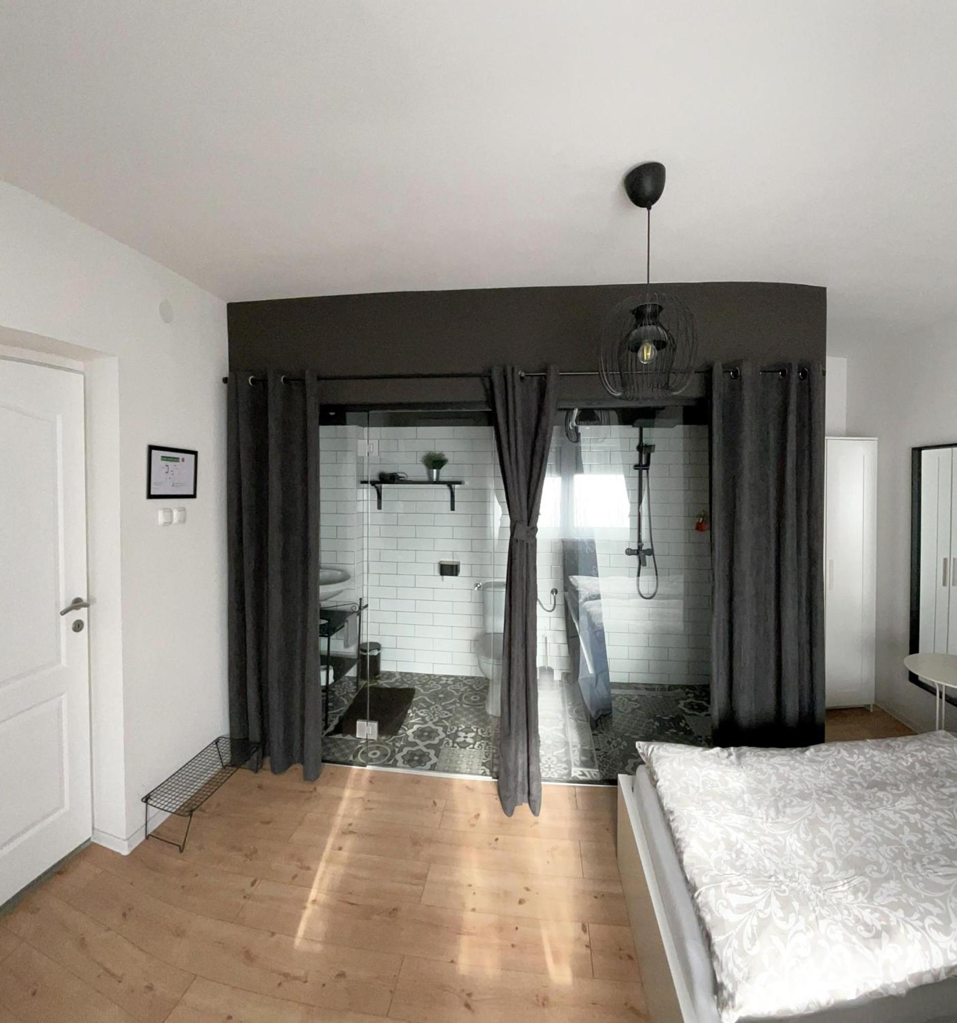4 Stars Rooms Near Airport Scitarjevo Экстерьер фото